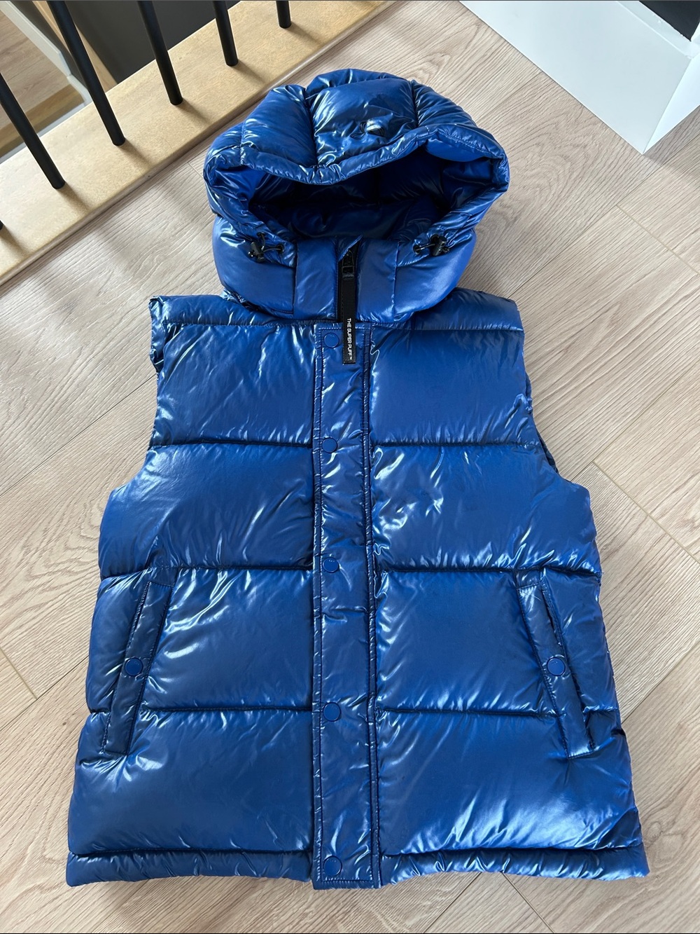 Aritzia - The Super Puff Vest in Blue